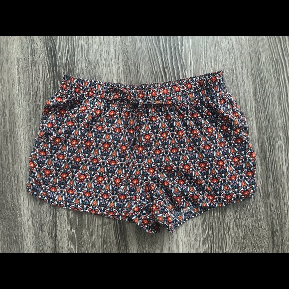 Floral cotton Flower shorts - Picture 1 of 1